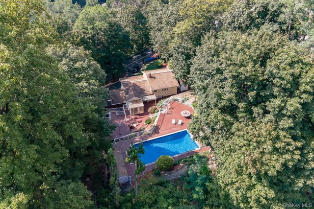 239 Canterbury Road, White Plains, NY 10607