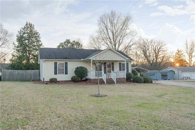 801 Mitchell Avenue, Salisbury, NC 28144