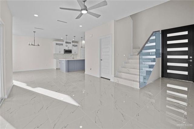 2610 E Solar Drive, Mission, TX 78572