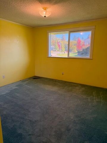 108 NW Sunhill Drive, Grants Pass, OR 97526