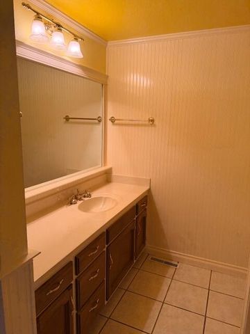 108 NW Sunhill Drive, Grants Pass, OR 97526