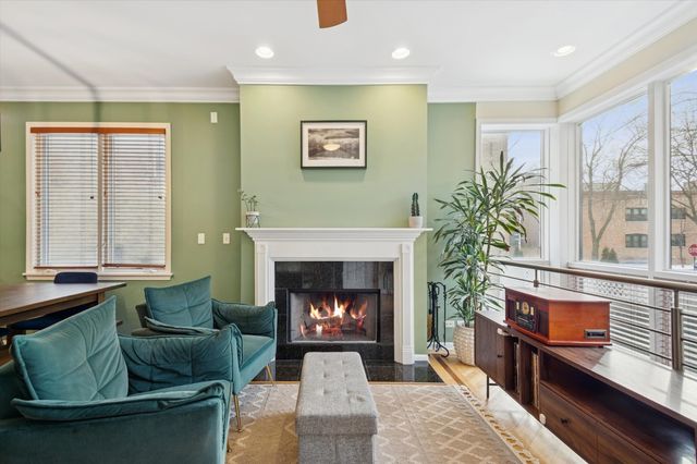 1407 N Campbell Avenue 1, Chicago, IL 60622