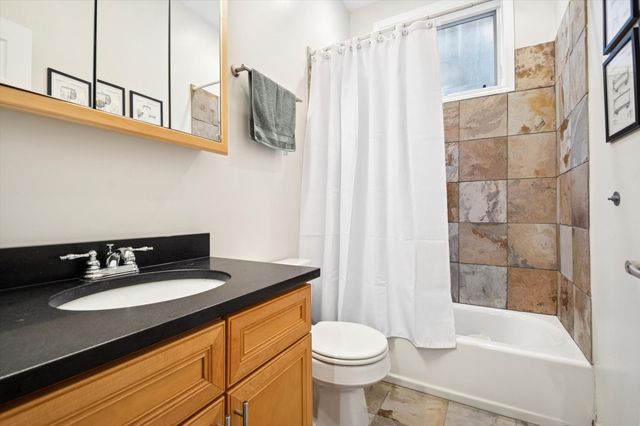 1407 N Campbell Avenue 1, Chicago, IL 60622