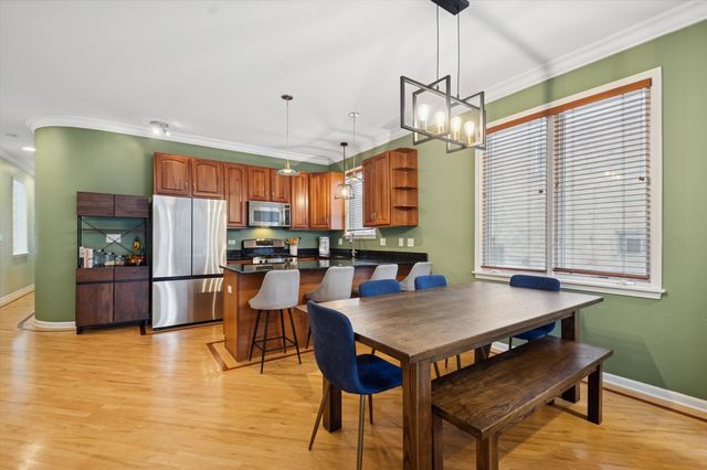 1407 N Campbell Avenue 1, Chicago, IL 60622