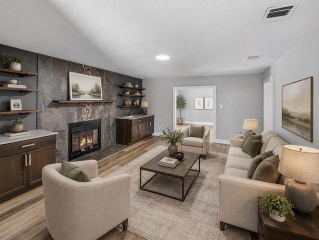807 Russet Valley DR, Cedar Park, TX 78613