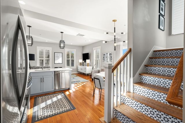 272R Lamartine 3, Boston, MA 02130