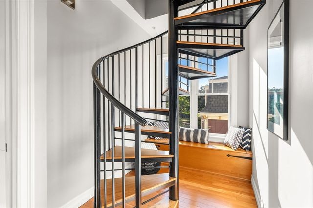 272R Lamartine 3, Boston, MA 02130