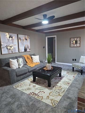 1801 Tudor Ln, Petersburg, VA 23805