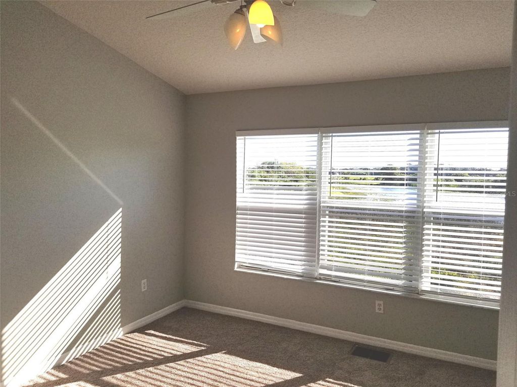 Image 26 of property listing at 4536 KENNEWICK PLACE, Riverview, FL 33578