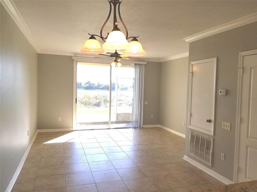 Image 6 of property listing at 4536 KENNEWICK PLACE, Riverview, FL 33578