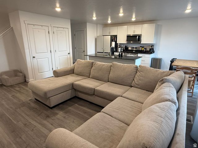1206 W HIDDEN SPRING DR, Santaquin, UT 84655