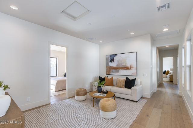 9801 N 53RD Place, Paradise Valley, AZ 85253