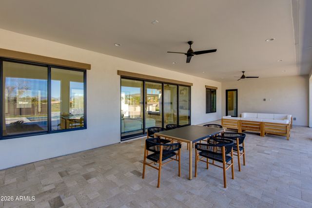 9801 N 53RD Place, Paradise Valley, AZ 85253
