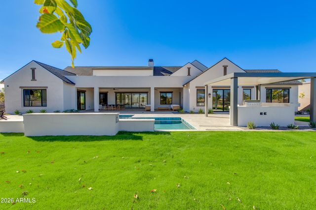 9801 N 53RD Place, Paradise Valley, AZ 85253