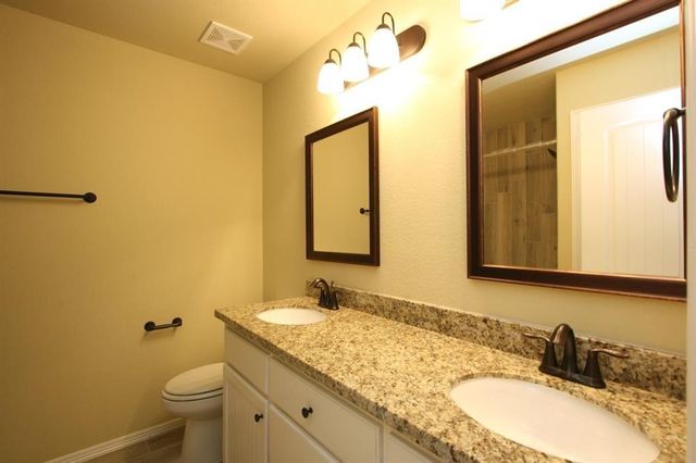 298 Capetown A, Montgomery, TX 77356