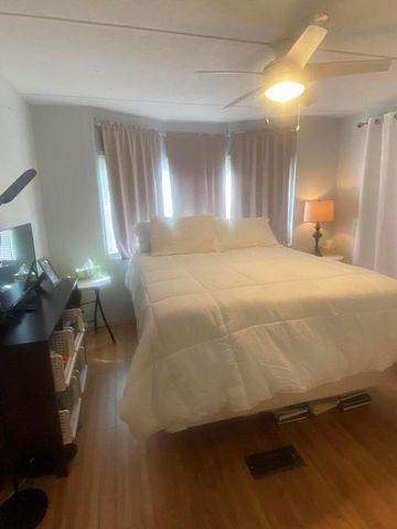 17 Madrid Lane, Port St Lucie, FL 34952