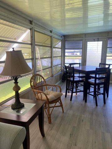 17 Madrid Lane, Port St Lucie, FL 34952