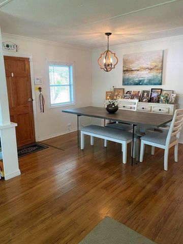 17 Madrid Lane, Port St Lucie, FL 34952