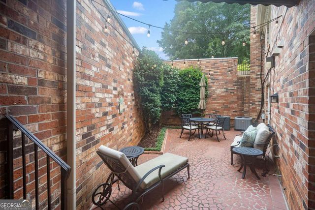 2455 Leafgate Road, Decatur, GA 30033