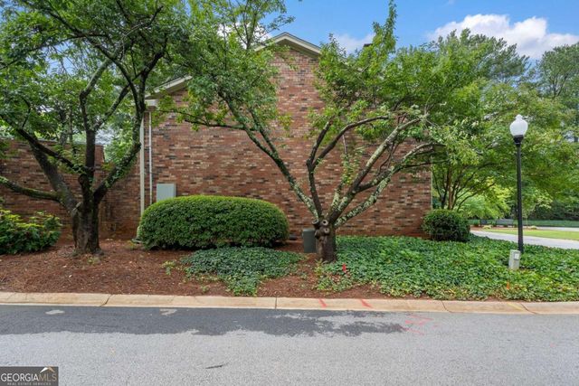 2455 Leafgate Road, Decatur, GA 30033