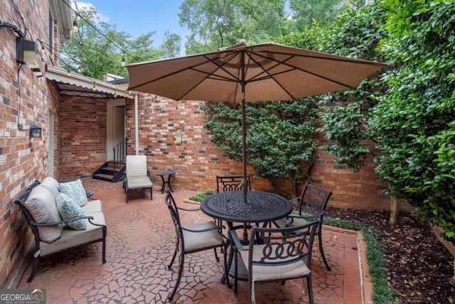 2455 Leafgate Road, Decatur, GA 30033