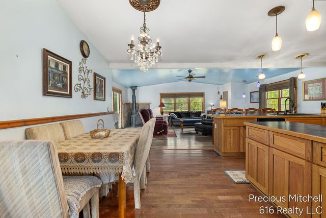 10535 Imlay City Road, Emmett, MI 48022