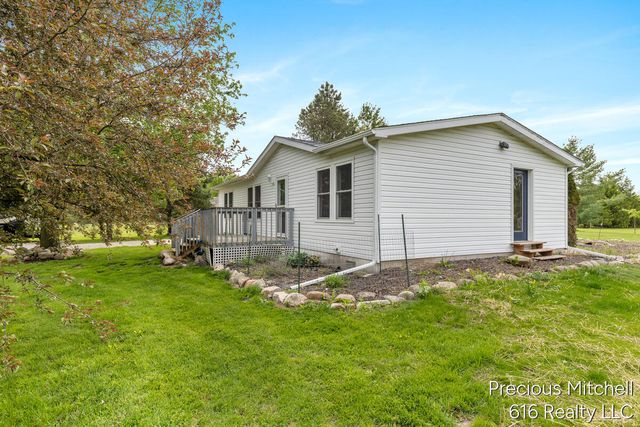 10535 Imlay City Road, Emmett, MI 48022