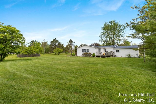 10535 Imlay City Road, Emmett, MI 48022