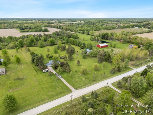 10535 Imlay City Road, Emmett, MI 48022
