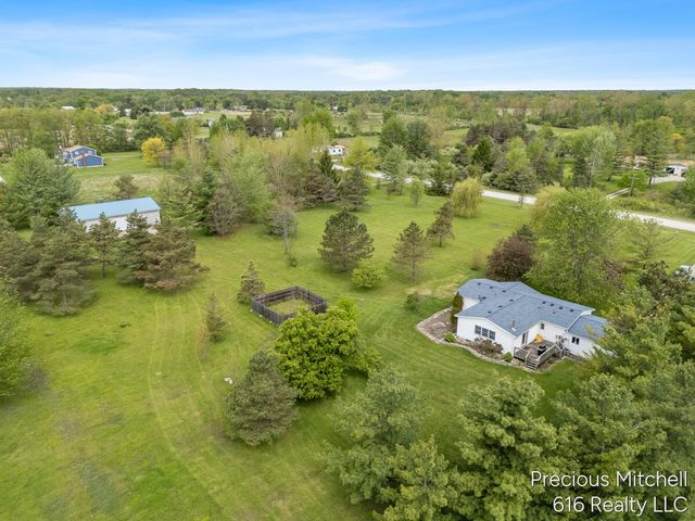 10535 Imlay City Road, Emmett, MI 48022
