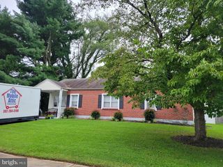 38 EVERGREEN DR, Dover, DE 19901