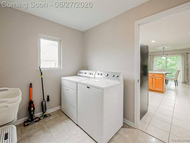 3695 Eagle Creek Drive, Utica, MI 48317