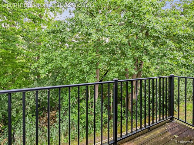 3695 Eagle Creek Drive, Utica, MI 48317