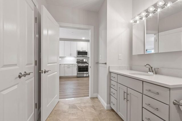 320 Middlesex Avenue D107, Medford, MA 02155