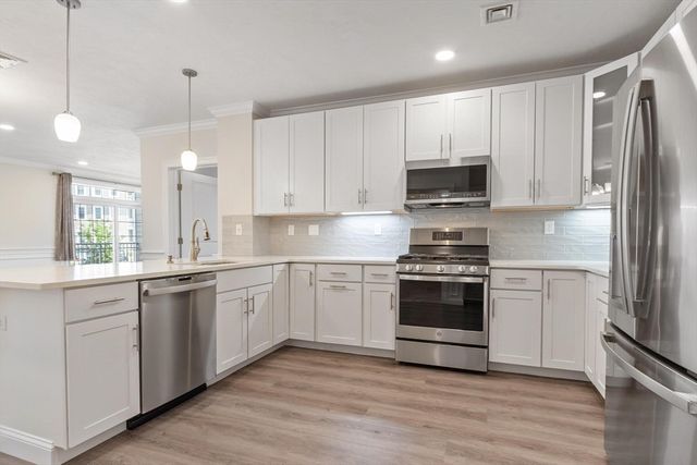 320 Middlesex Avenue D107, Medford, MA 02155