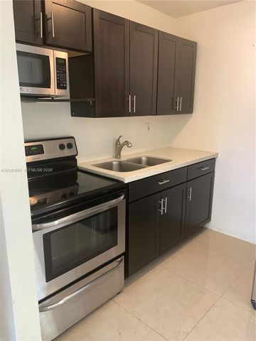 2715 Tigertail Avenue 109, Miami, FL 33133