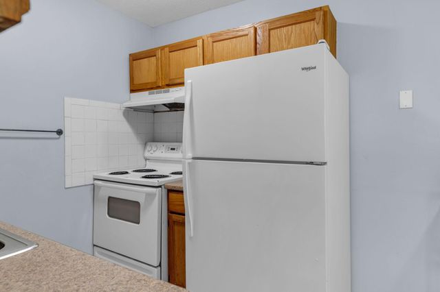 2616 Harriet Avenue 104, Minneapolis, MN 55408