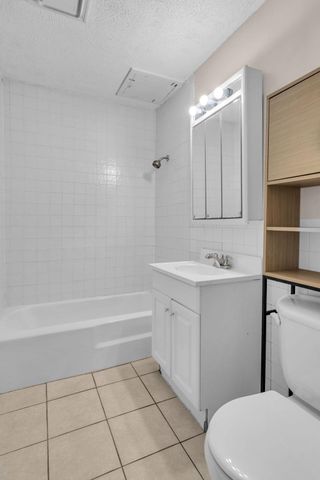 2616 Harriet Avenue 104, Minneapolis, MN 55408