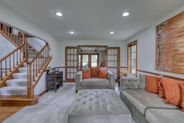 8424 S 68th STREET, Franklin, WI 53132