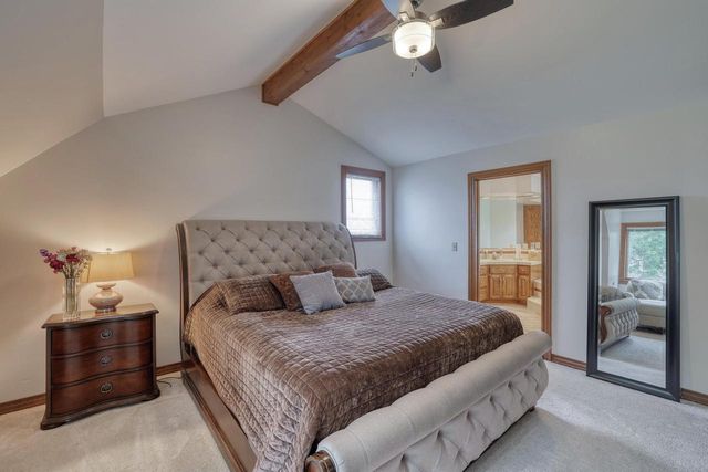 8424 S 68th STREET, Franklin, WI 53132