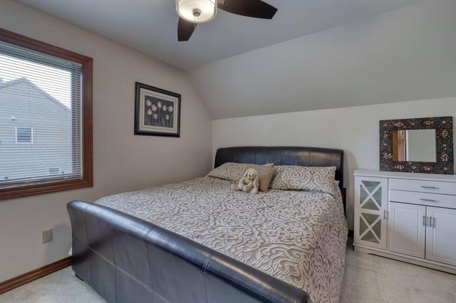 8424 S 68th STREET, Franklin, WI 53132