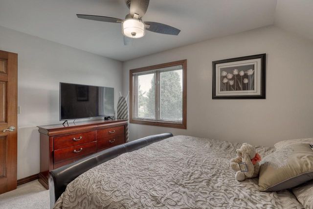 8424 S 68th STREET, Franklin, WI 53132