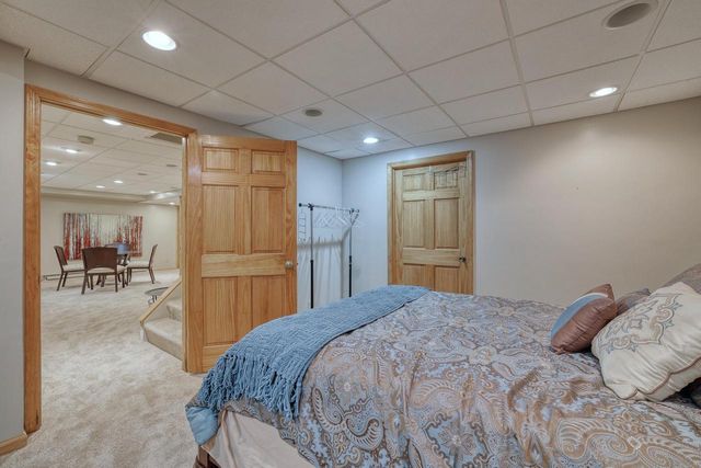 8424 S 68th STREET, Franklin, WI 53132