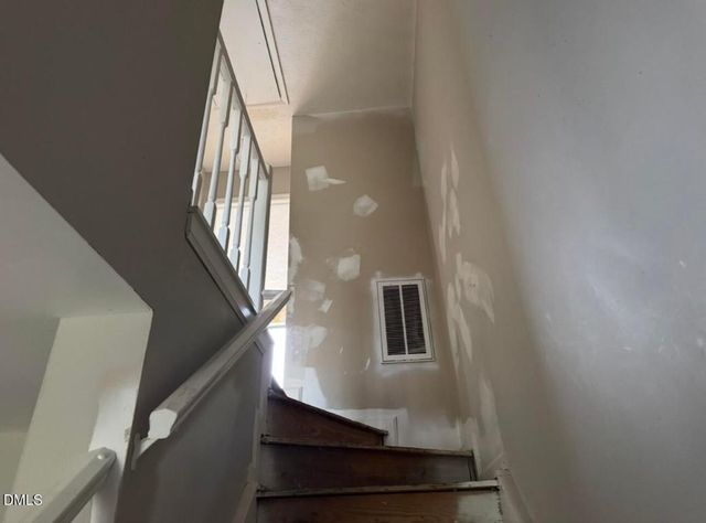 8147 Mcguire Drive, Raleigh, NC 27616