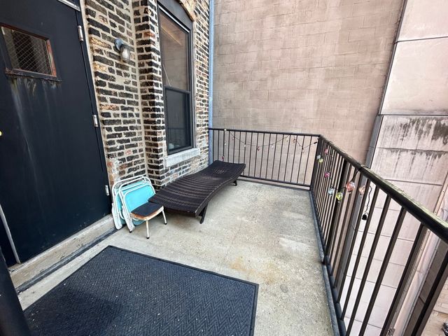 15 E Pearson Street 3, Chicago, IL 60611