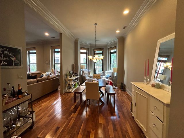 15 E Pearson Street 3, Chicago, IL 60611