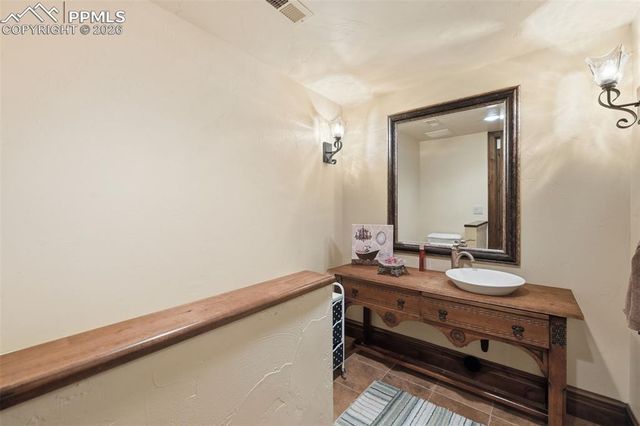 5410 Marshglen Court, Colorado Springs, CO 80906