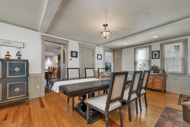 375 S Main Street, Wolfeboro, NH 03894