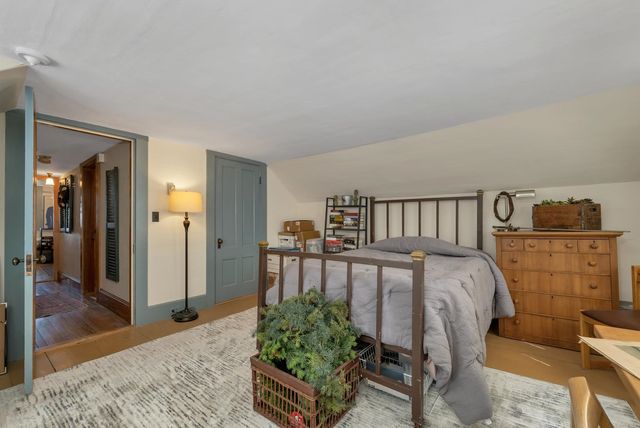 375 S Main Street, Wolfeboro, NH 03894