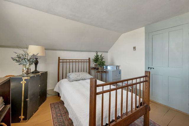 375 S Main Street, Wolfeboro, NH 03894